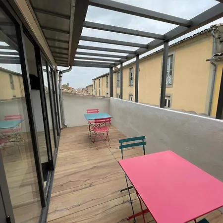 Independante Avec Salle De Bain Privative Dans Maison Renovee קרקסון