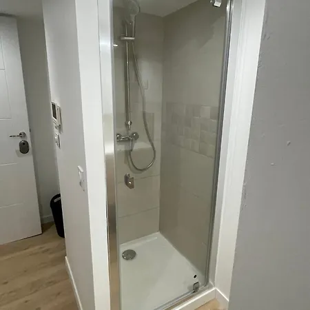 בית הארחה Independante Avec Salle De Bain Privative Dans Maison Renovee קרקסון