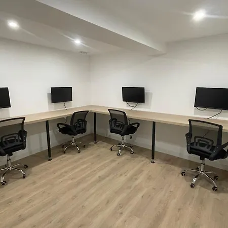 Indépendante Avec Salle De Bain Privative Dans Maison Rénovée Pensión