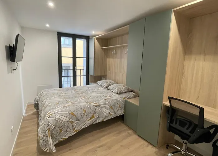 Independante Avec Salle De Bain Privative Dans Maison Renovee Casa de hóspedes Carcassonne