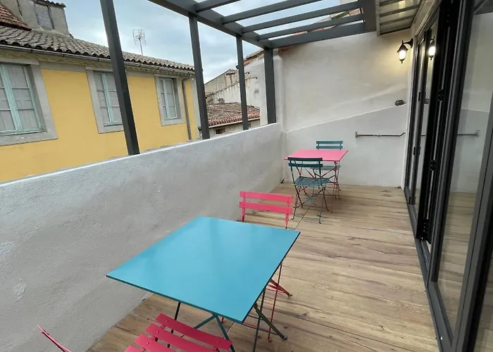 Indépendante Avec Salle De Bain Privative Dans Maison Rénovée *